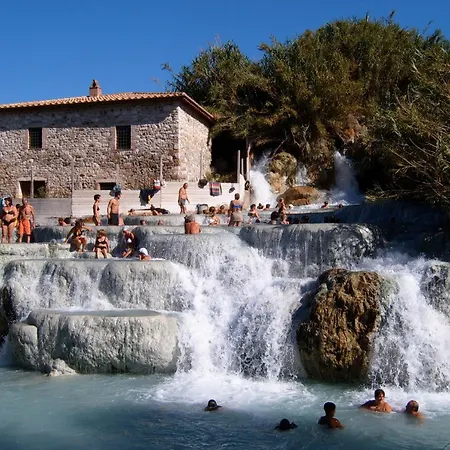 Saturnia Tuscany 호텔 4*