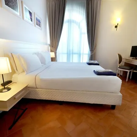 Hotel Saturnia Tuscany 4*